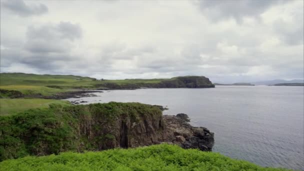 Oisgill Bay, Isle of Skye. — Stockvideo