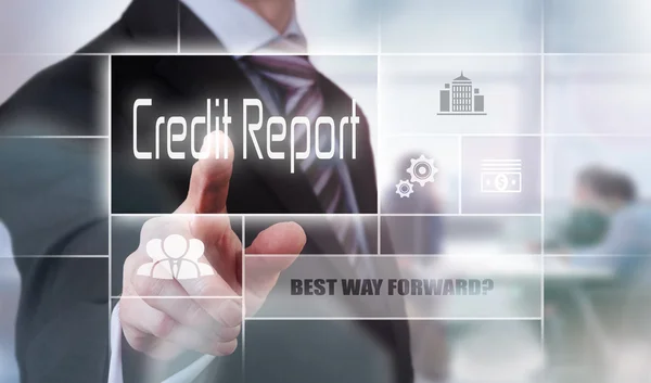 Uomo d'affari premendo un concetto di credito — Foto Stock