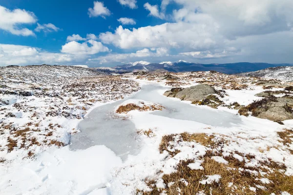 Looking across to Kirk Fell — Stock Photo, Image