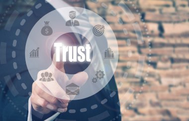 İşadamı acil Saydam düğmesini