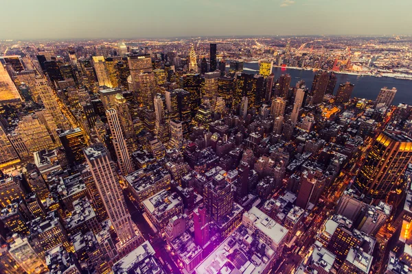 New York Amerika Birleşik Devletleri - 03 Mart 2016: New York, Manhattan. Gece ışıkları hava.