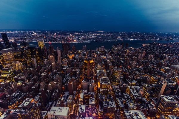 Νέα Υόρκη ΗΠΑ - 03 Μαρτίου 2016: Νέα Υόρκη, στο Μανχάταν. Τα φώτα νύχτας από τον αέρα. — Φωτογραφία Αρχείου