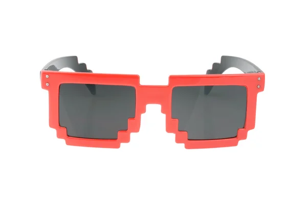 Beyaz izole piksel gözlük. Gölge