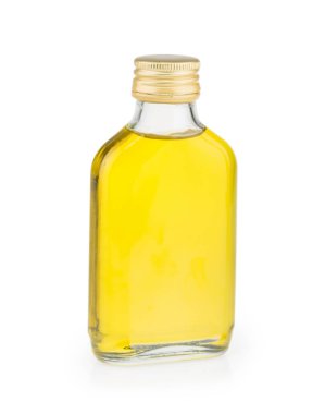 Beyaz arka planda izole edilmiş yağlı şişe