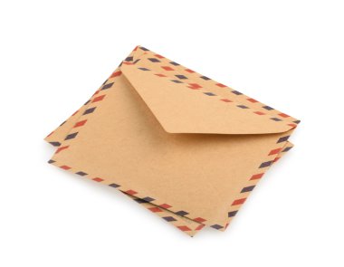 İzole kahverengi zarf. yakın çekim