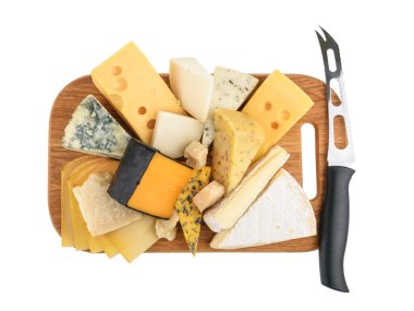 Beyaz izole peynir türleri. Gölge