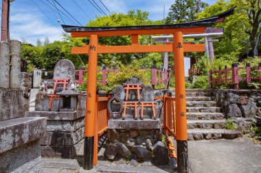 Kyoto, Japonya Mayıs - 22, 2019: Fushimi Inari Tapınağı, Kyoto, Japonya