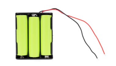 3.7V 18650 Lithium pille şarj edilebilir beyaz zemin üzerinde izole