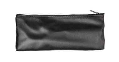 Beyaz arka planda siyah deri cüzdan.