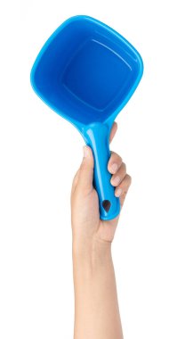 Beyaz arka planda izole edilmiş plastik bir kase banyosu.