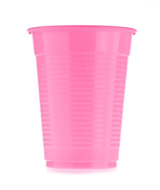 Beyaz arkaplanda izole edilmiş plastik cam.