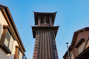 Kawagoe, Saitama Bölgesi, Japonya - 17 Mayıs 2019: Toki no Kane ahşap çan kulesi Ko-Edo olarak bilinen bölgenin sembolüdür (küçük Edo)