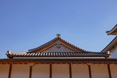 Japonya 'daki Nagoya şatosu tarihi eser olarak listelenmiştir.