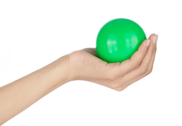 Ręczne Trzymanie Plastikowej Zabawki Ball Izolowane Białym Tle — Zdjęcie stockowe