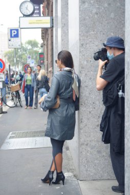 Milano Moda Haftası 'nda tasarımcı Vien' in defilesine konuklar geliyor.