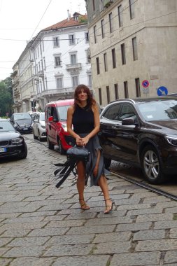 Milano Moda Haftası 'nda tasarımcı Vien' in defilesine konuklar geliyor.