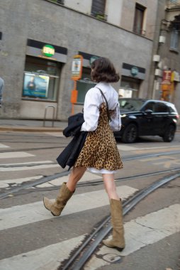 Milano Moda Haftası boyunca Dolce & Gabbana 'da konuk ve mankenler