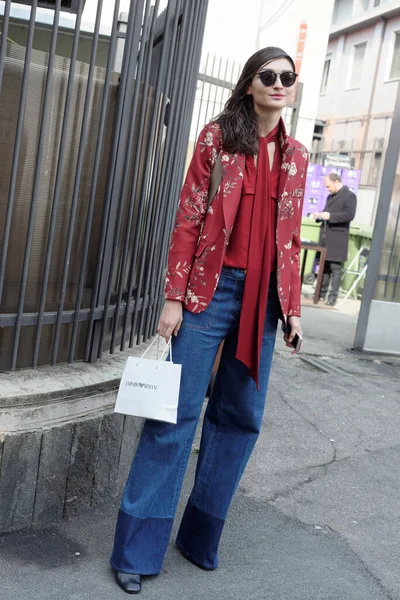 Covid19 'dan önce Moda Haftası boyunca Milano sokakları