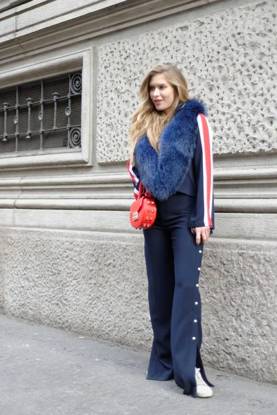 Covid19 'dan önce Moda Haftası boyunca Milano sokakları