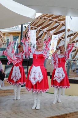 Milano 'da gerçekleştirilen 2015 ExPO. Dünyanın dört bir yanından Pavilionlar ve kültürler.