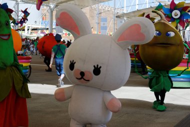 Milano 'da gerçekleştirilen 2015 ExPO. Dünyanın dört bir yanından Pavilionlar ve kültürler.