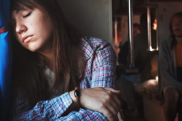 Ragazza in treno — Foto Stock