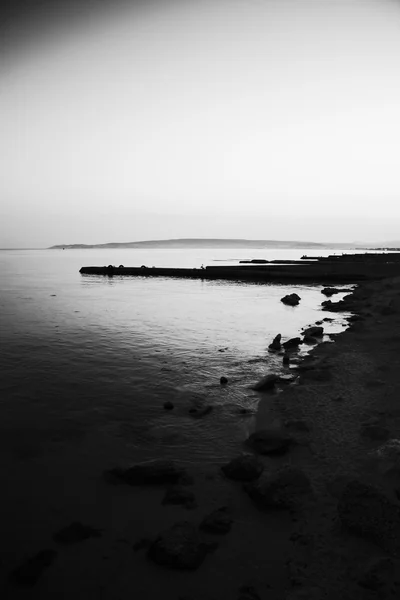 Seascape with breakwaters — Stock Photo, Image