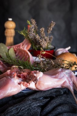 Sebzeler çiğ tavşan