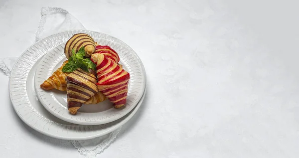 Traditional French Homemade Strawberry Chocolate Vanilla Croissants Freshly Baked — Stock Photo, Image