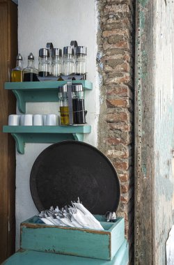 Eski Medine 'deki Arap mimarisi. Sokaklar, kapılar, pencereler, detaylar. Tanca, Fas