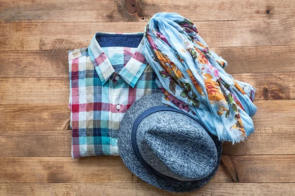 Fulard Hemd und Hut — Stockfoto