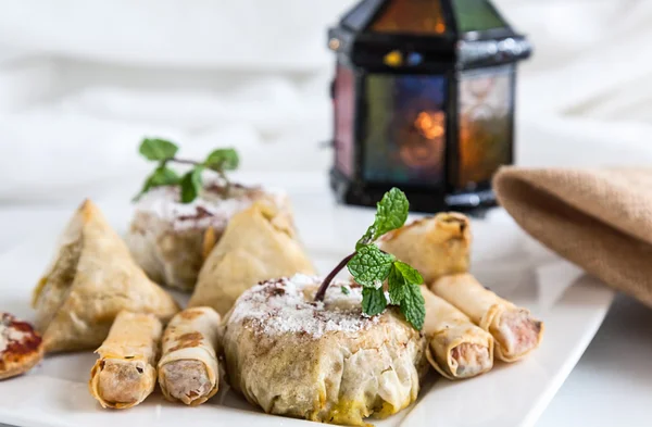 Comida típica y fresca marroquí — Foto de Stock