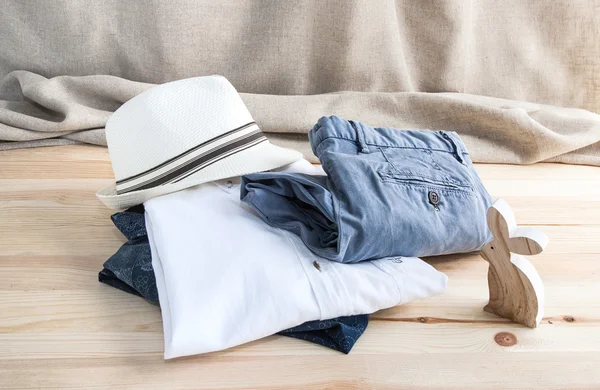 Conjunto de várias roupas e acessórios para homens — Fotografia de Stock