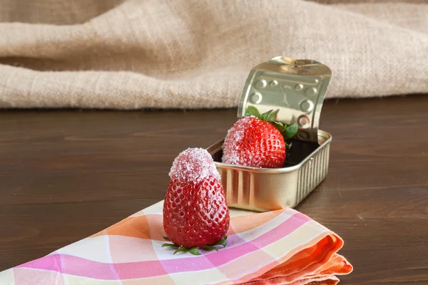 Beautiful strawberries on the wooden table — Stock Photo, Image