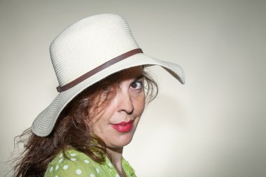 Gülümseyen güzel kadın - kadar yakın