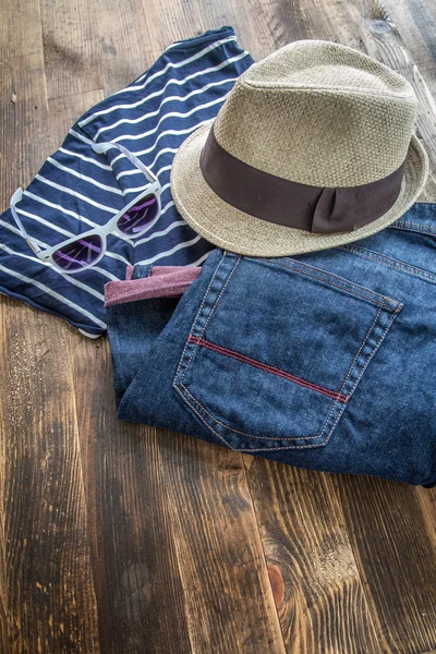 Conjunto de várias roupas e acessórios para homens — Fotografia de Stock