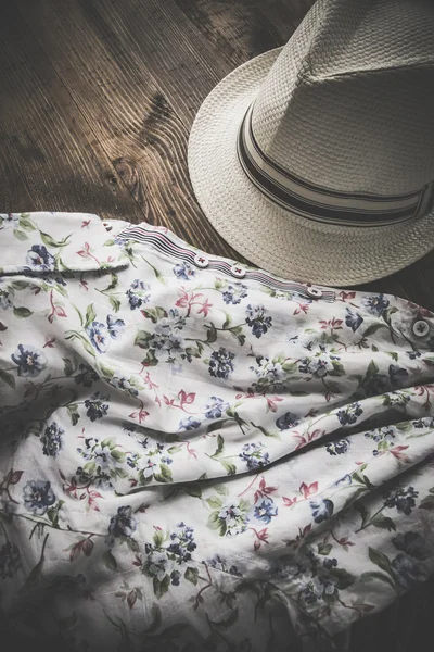 Conjunto de varias prendas y accesorios para hombres — Foto de Stock