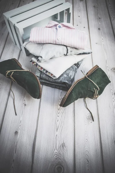 Conjunto de varias prendas y accesorios para hombres — Foto de Stock