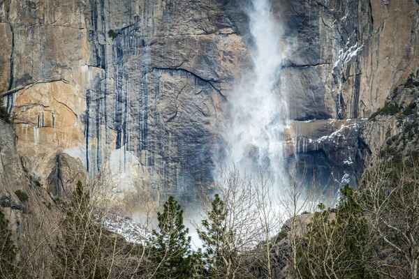 Крупним планом водоспади Йосеміті — стокове фото