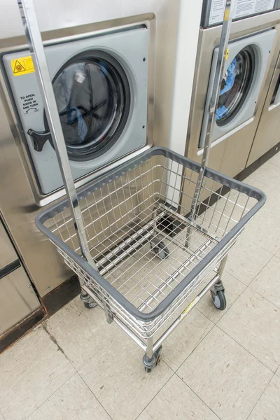 Laundry machine in store — Stock Photo, Image