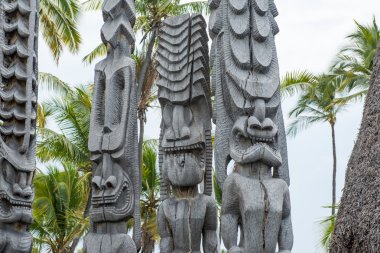 Tiki heykel Hawaii