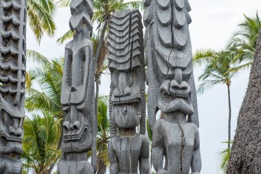 Tiki Statue Hawaii clipart