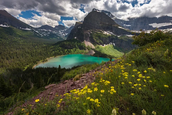 Альпійські озера Жозефіна — стокове фото