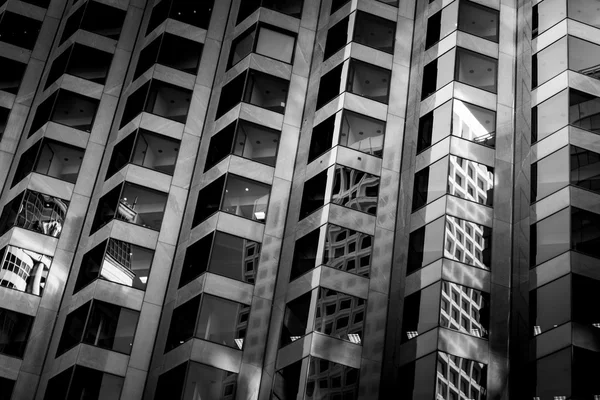 Janelas de construção fundo — Fotografia de Stock