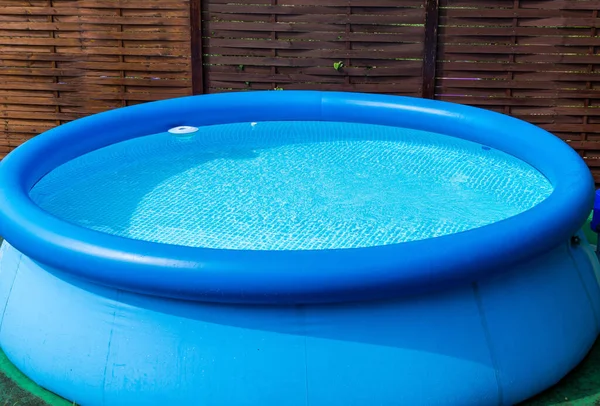 Blue Pool Garden — Stock Photo, Image
