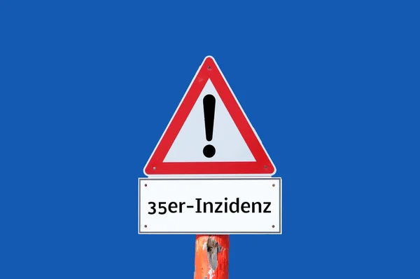 Warnschild Inzidenzwert Auf Blauem Hintergrund Deutschland — Stockfoto