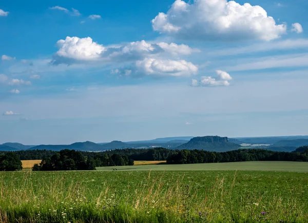 Elbe Kum Taşı Dağları Nın Manzarası — Stok fotoğraf