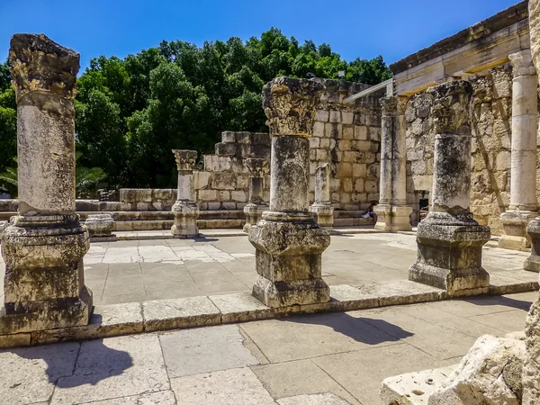 Kapernaum, Izrael a zsinagóga romjai — Stock Fotó