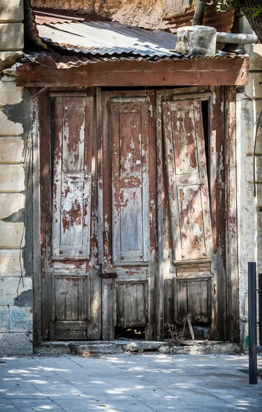 破旧的木门 — 图库照片