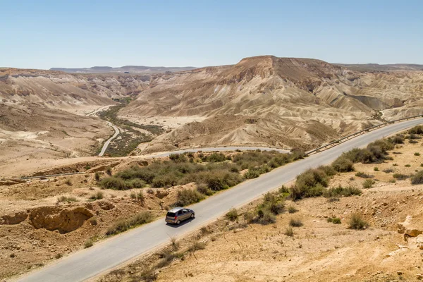 Makhtesh Ramon, Negev Çölü, İsrail yolda — Stok fotoğraf